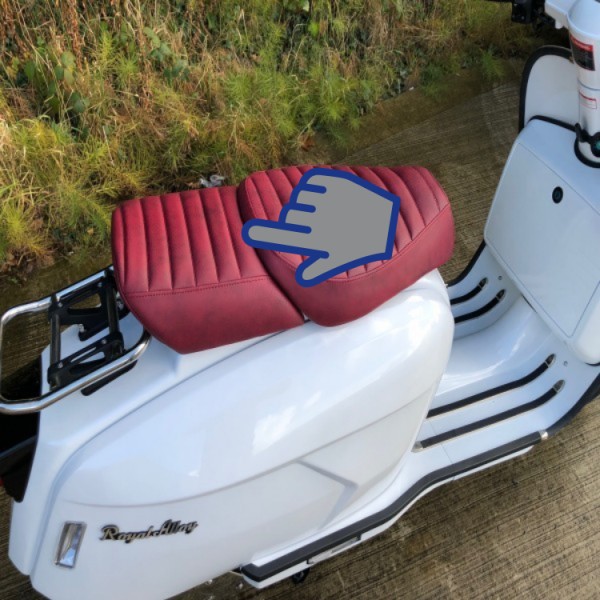 Royal Alloy Royal Alloy GP Rear Seat Red.